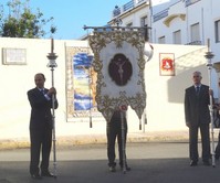 Estandarte en el Via Lucis