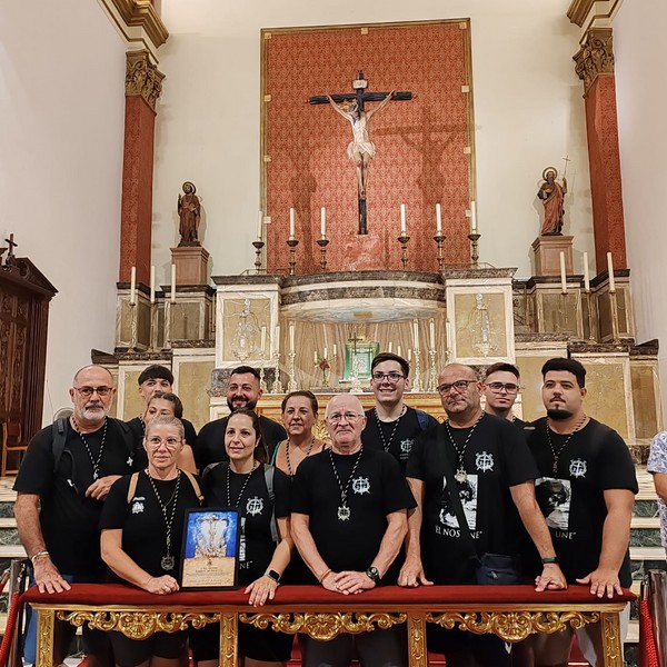 La Hermandad del Calvario de Almería colocará el Primer Ramo de Nardos al Santísimo Cristo de la Luz en 2025