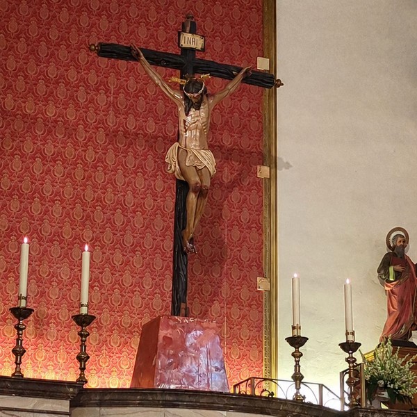 🙏 Colabora con la nueva peana de nuestro Cristo 🙏