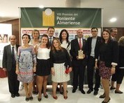 LA HERMANDAD DEL STMO. CRISTO DE LA LUZ RECIBE EL PREMIO PONIENTE