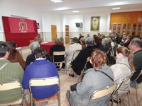 ALTA ASISTENCIA A LA CHARLA DE D. MANUEL HERRERÍAS