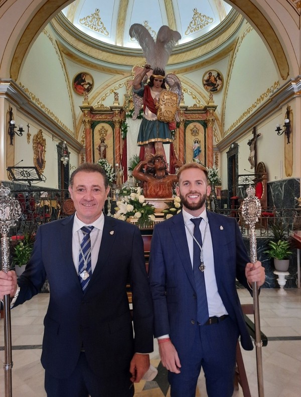 ACOMPAÑAMOS A SAN MIGUEL EN LA PROCESIÓN POR LAS CALLES DE CELÍN