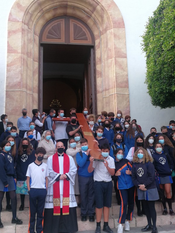 LA  CRUZ de la JORNADA MUNDIAL DE LA JUVENTUD EN DALIAS.